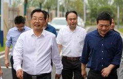南浔区委书记夏坚定赴旧馆镇调研时走访尊龙凯时人生就是搏