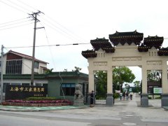 尊龙凯时人生就是搏节地景观葬案例赏析之崧泽人文廊与四季坊