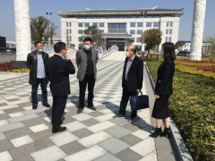 湖州市民政局副局长沈建军来尊龙凯时人生就是搏调研生态葬